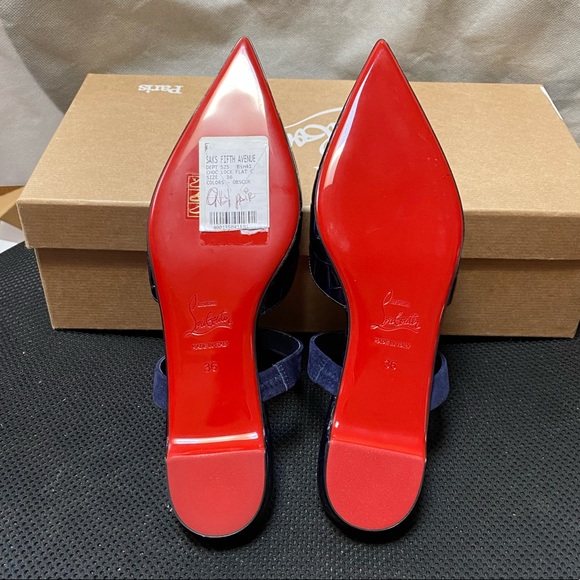 NIB CHRISTIAN LOUBOUTIN Choc Lock Flats, 36 - Picture 11 of 14
